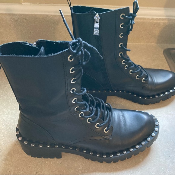 ZARA LEATHER FLAT CHELSEA BOOTS WITH STUDS PUNK ROCK COMABAT - Picture 3 of 4